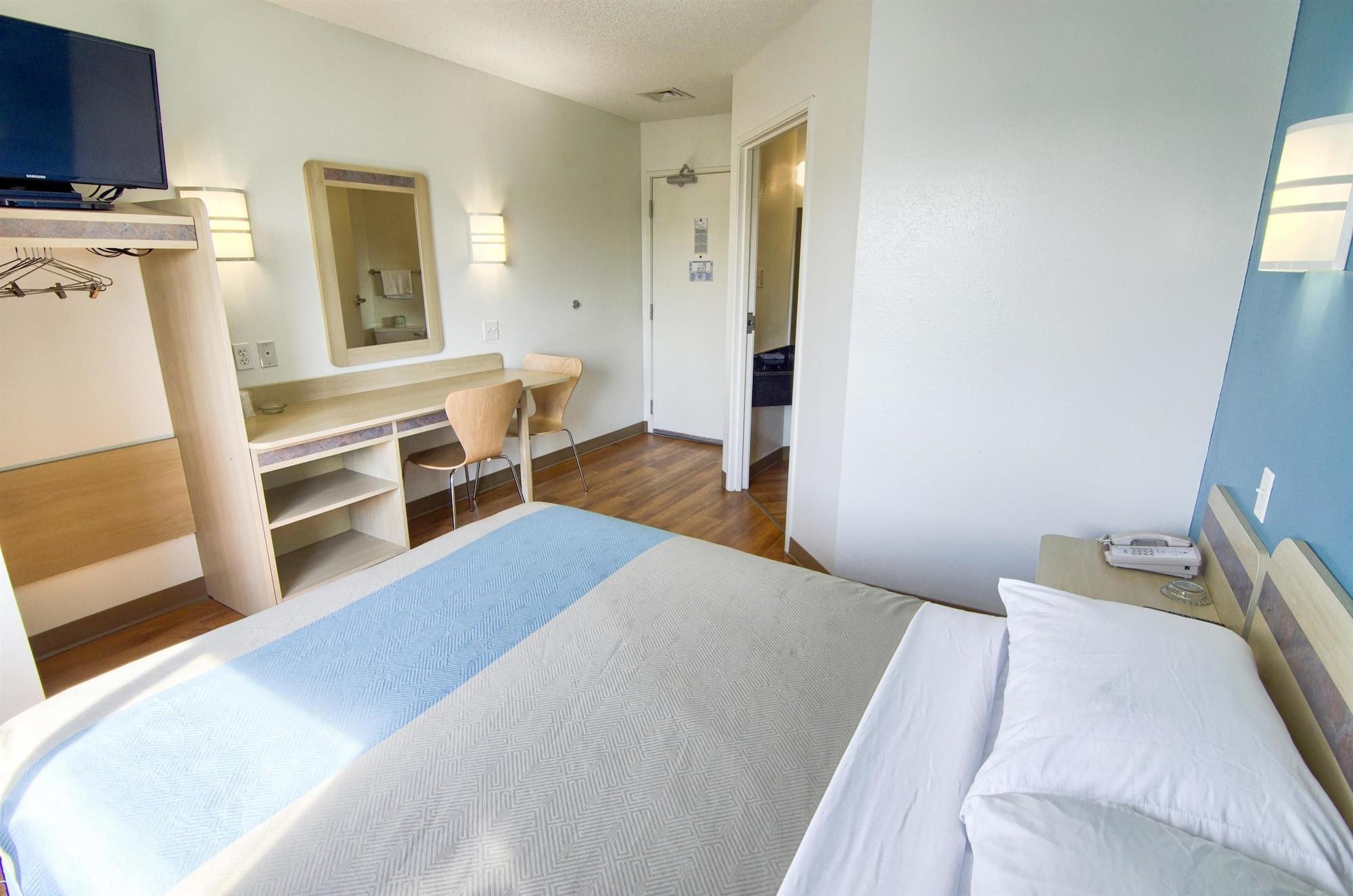 Motel 6-Portsmouth, Nh ภายนอก รูปภาพ