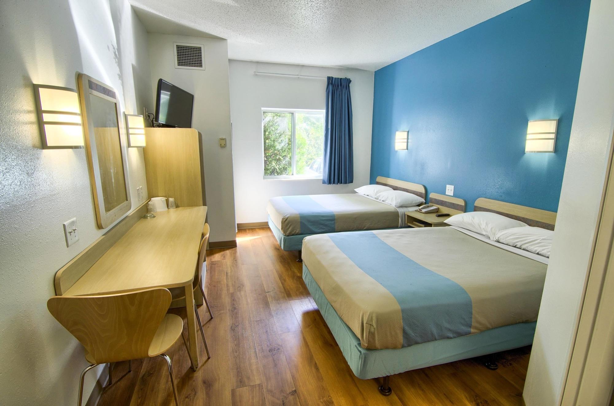 Motel 6-Portsmouth, Nh ภายนอก รูปภาพ