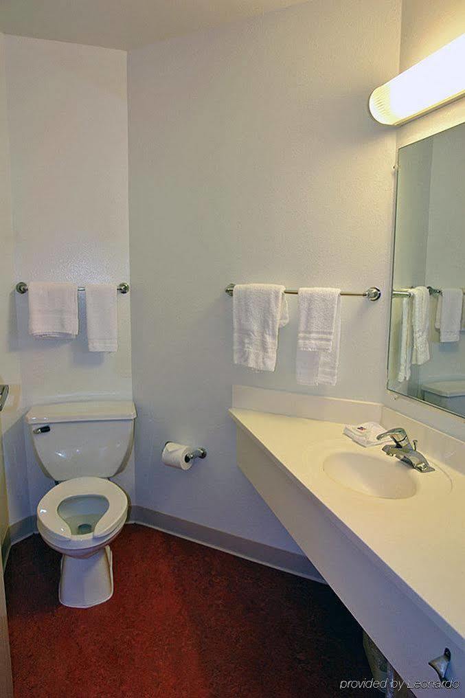 Motel 6-Portsmouth, Nh ภายนอก รูปภาพ