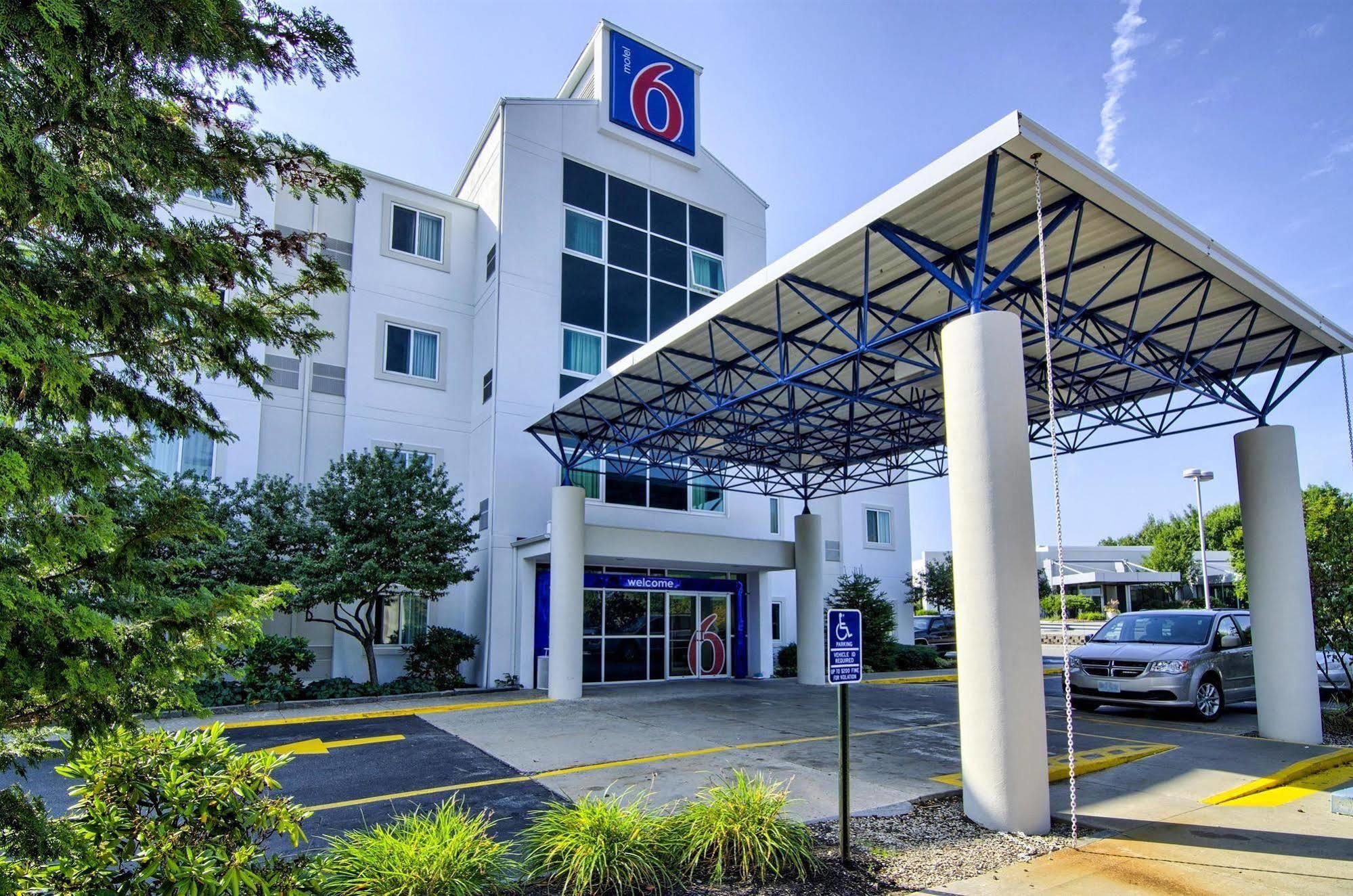Motel 6-Portsmouth, Nh ภายนอก รูปภาพ