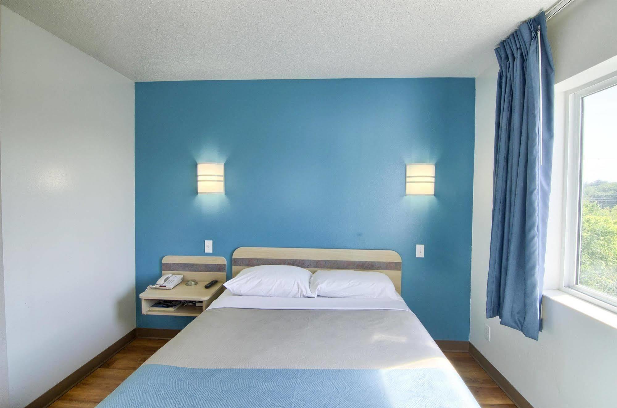 Motel 6-Portsmouth, Nh ภายนอก รูปภาพ